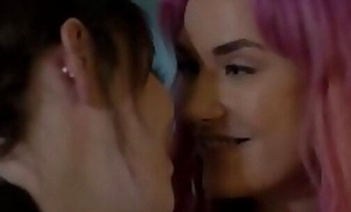 Seductive shemale fuck the pussy of her pink haired roommate