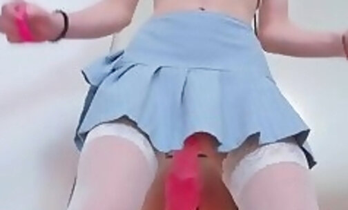 sexy mini skirt slut ride her huge dildo on mirror and cum hard