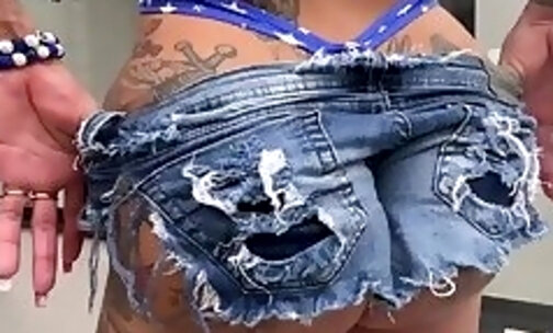 Tattooed tranny filled in asshole by perverted male