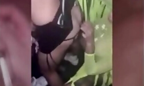 She got a blowjob on party