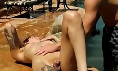 Tattooed tgirl Ryder Monroe rimmed and anal banged outdoors
