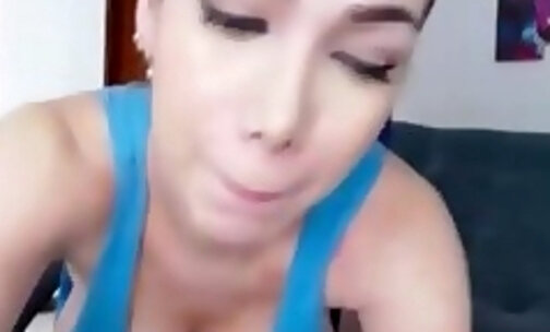 TS Spreading her amazing Big Ass Webcam sex Show
