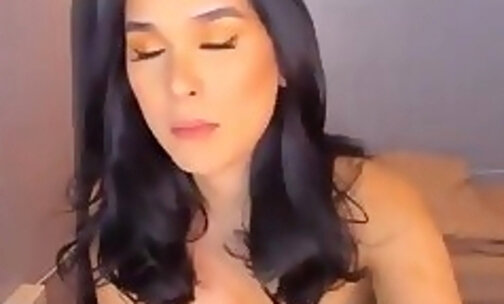 pretty filipina ladyboy shows off sexy body on webcam