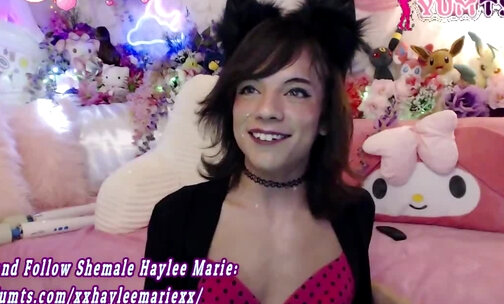 18yo petite trans kittie webcams solo