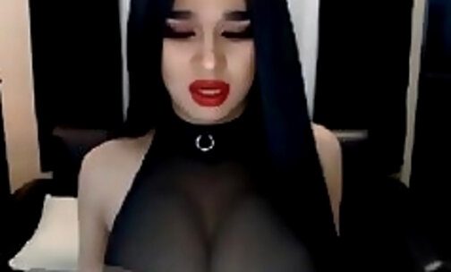 Shemale Flaunt Her Huge Boobs