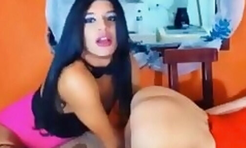 Horny Shemale Gets butt Pleasuring